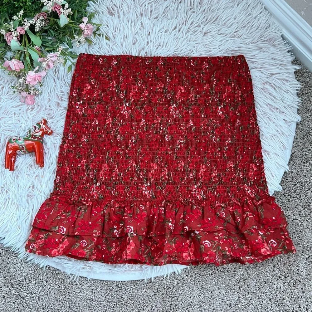 Crystal Doll Red Rose Floral Smocked Stretch Pull On Ruffle Hem Mini Skirt Sz L